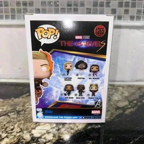 Funko Pop! Marvel The Marvels Captain Marvel Orange Figure - Picture 6 of 11